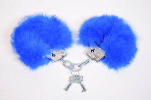 Rabbit Fur Locking Metal Handcuffs